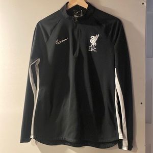 Womens Nike size medium LFC half zip